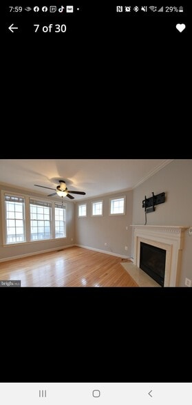 Building Photo - 720 Vestal St