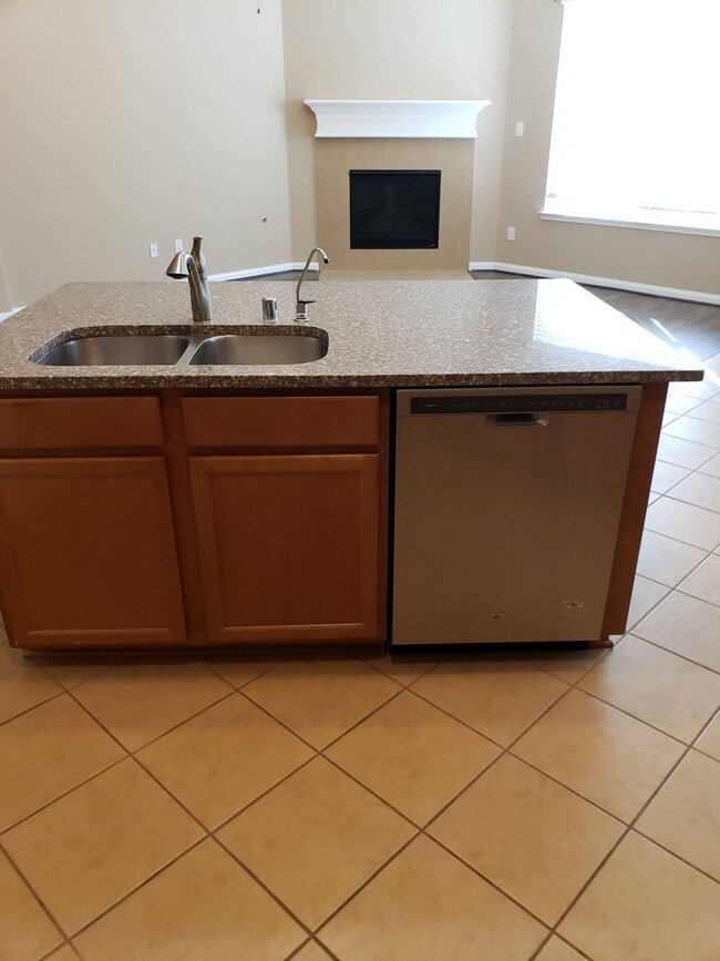 Building Photo - 26707 Gladestone Ridge Ct