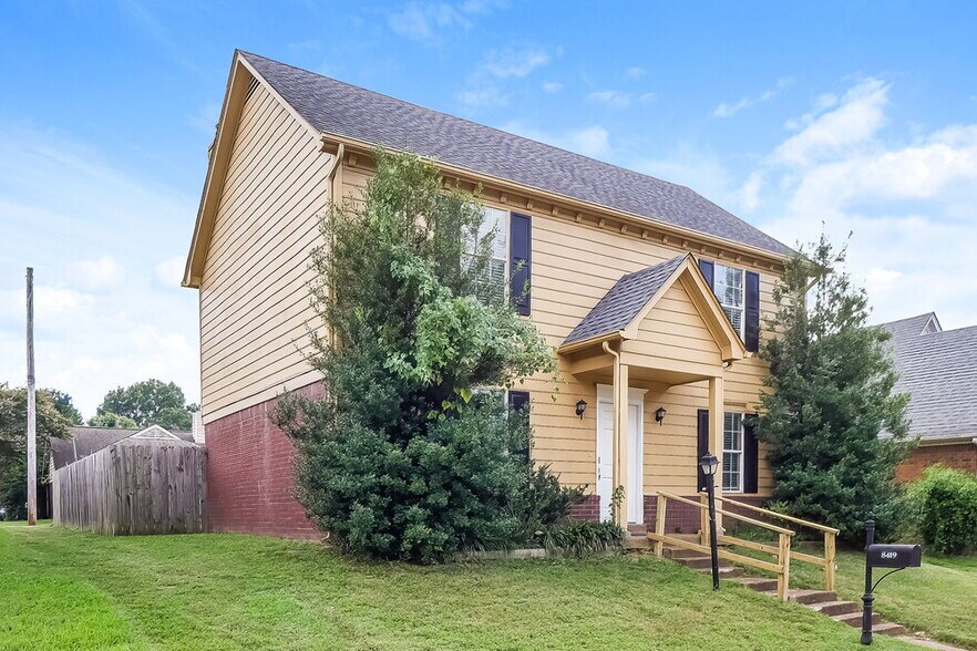 Building Photo - 8419 Duvall Ave