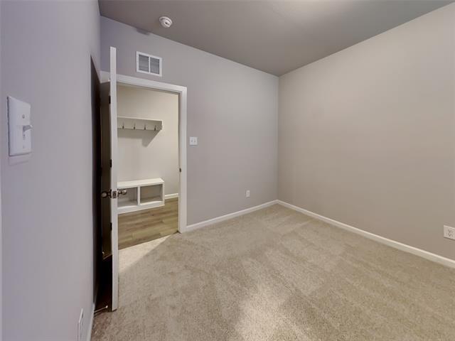 Building Photo - 162 Camelia St