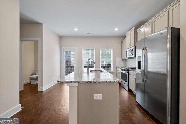 Building Photo - 3761 Oxford Cir