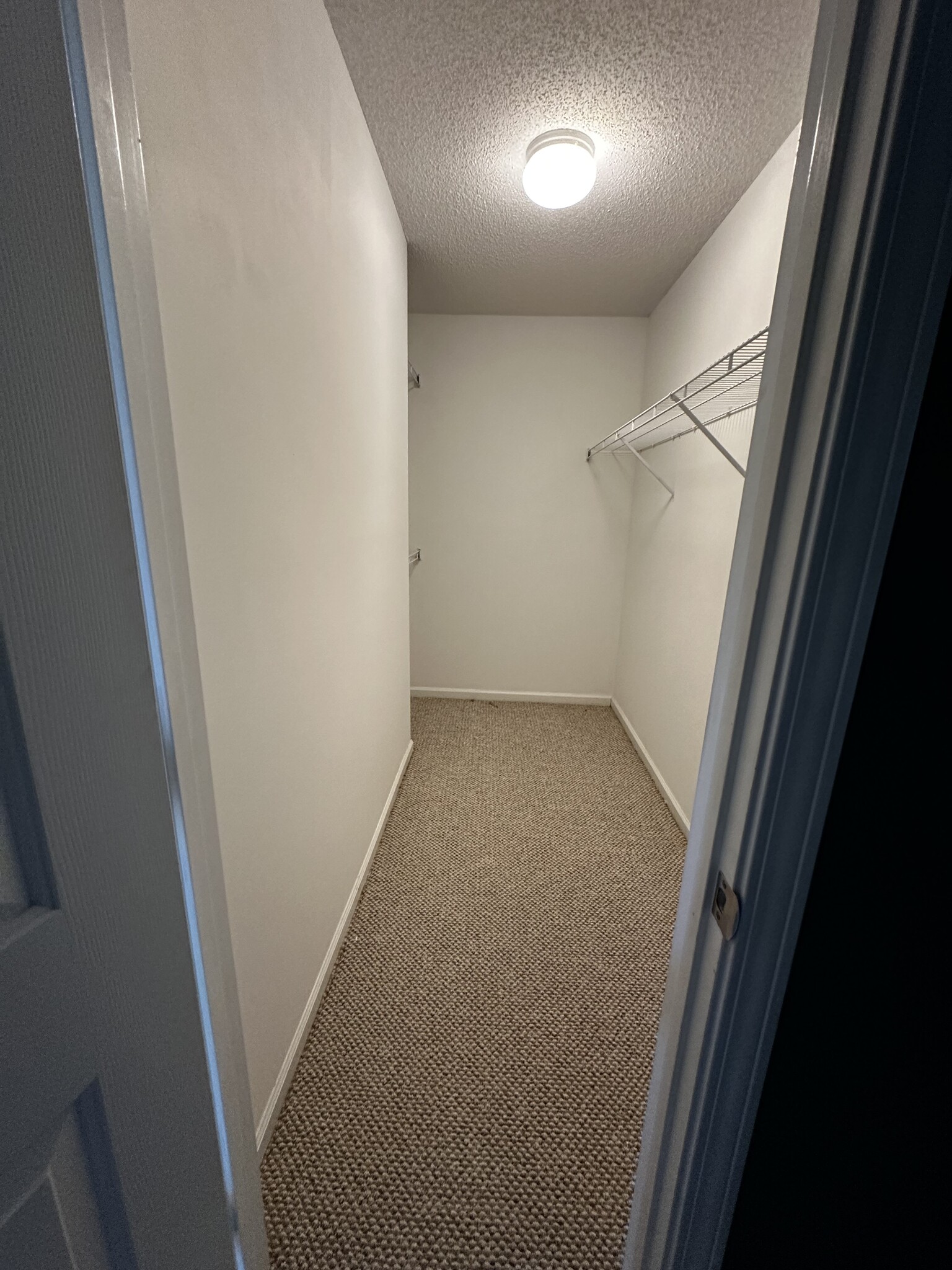 Primary bedroom closet - 2595 Thackery Rd