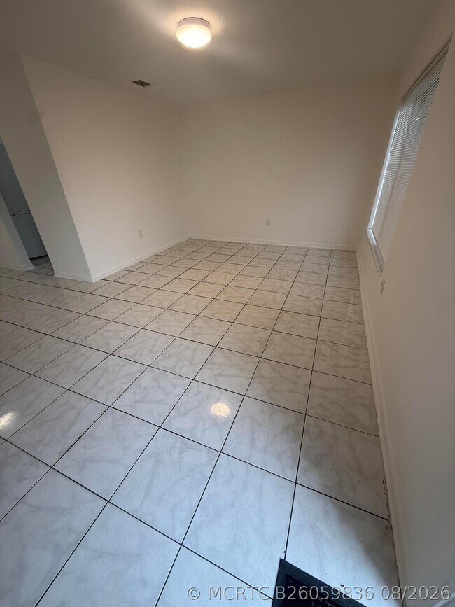 Building Photo - 1608 NW 58th Terrace
