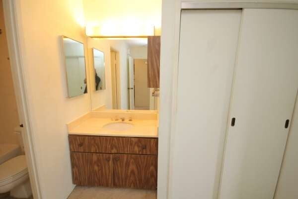 Building Photo - Kukui Plaza- Diamond Head Tower-1 Bedroom,...