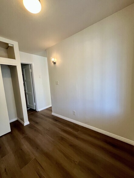 Building Photo - 15012 Lemoli Ave