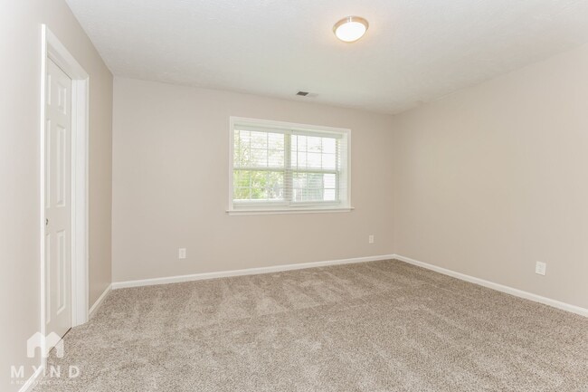 Building Photo - 1171 Fitzpatrick Rd