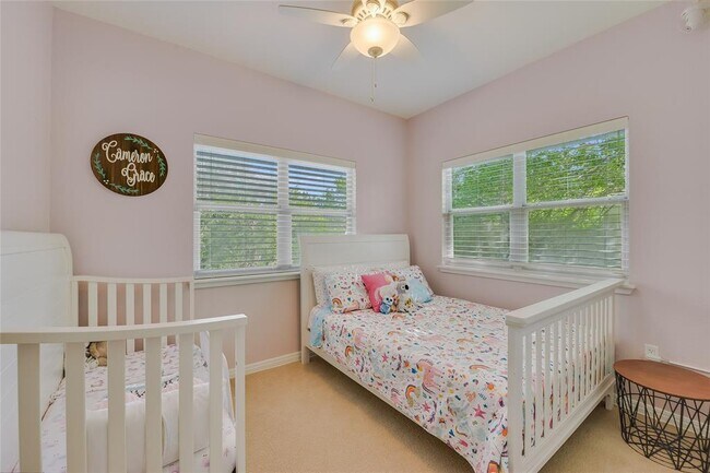 Building Photo - 15316 Oklahoma St