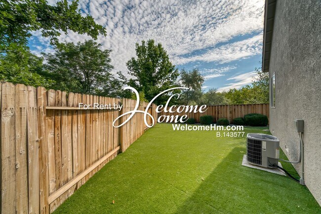 Building Photo - 1879 Rolling Brook Ct