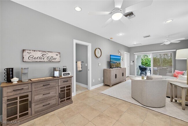 Building Photo - 740 5th Ave N