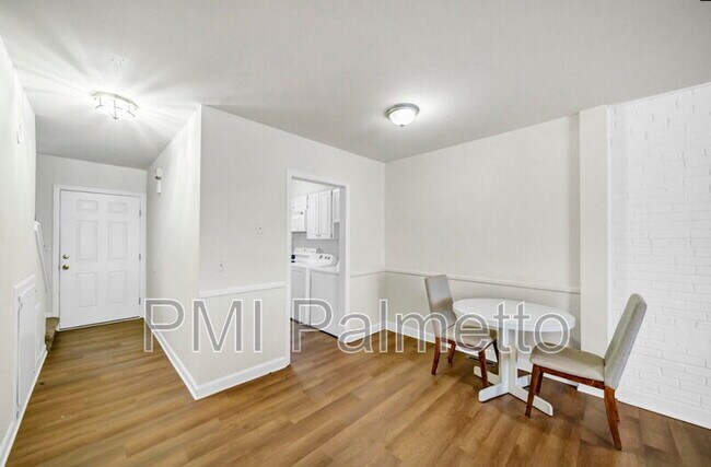 Building Photo - 227 S Marion St