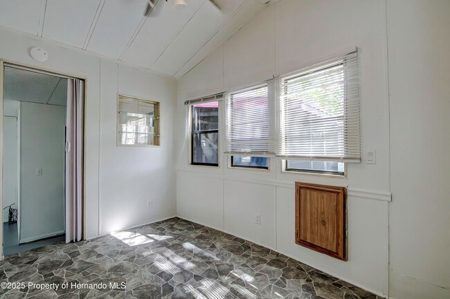 Building Photo - 9298 Grizzly Bear Ln