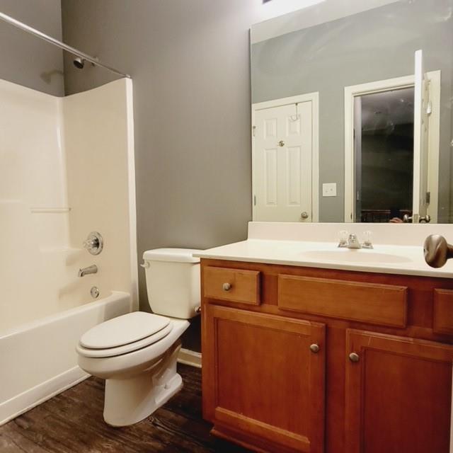 Building Photo - 119 Riverwatch Ct