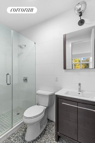 Building Photo - 65 Bainbridge St.