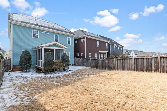 Building Photo - Charming 3-Bed Home with Spacious Layout in Wendell Falls