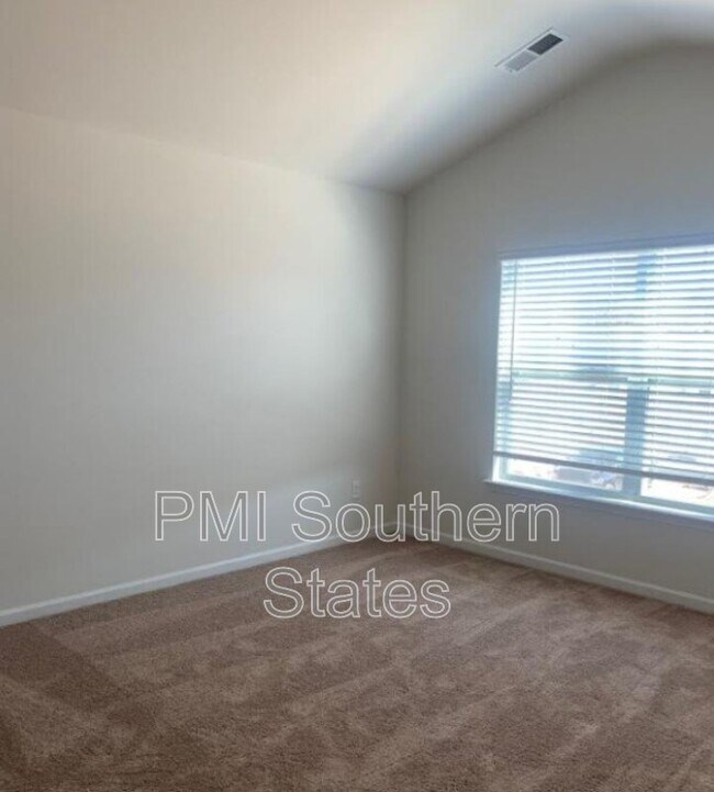 Building Photo - 449 Sea Grit Ct