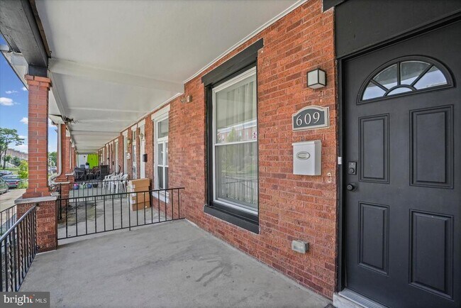 Building Photo - 609 McKewin Ave
