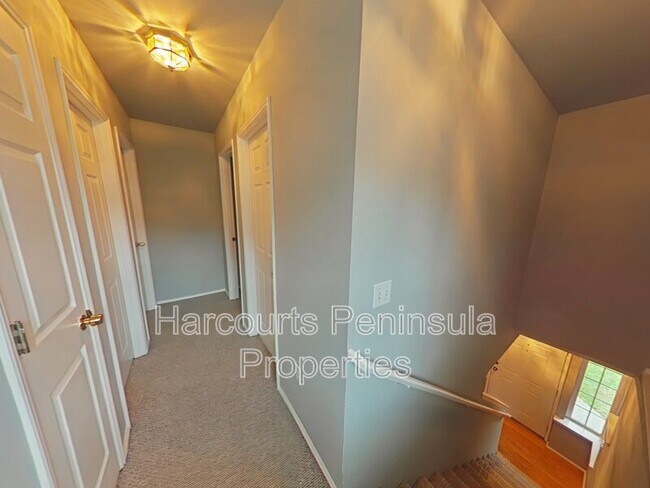 Building Photo - 1284 Danskin Ln NW