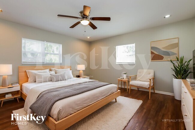 Building Photo - 11525 59th Terrace