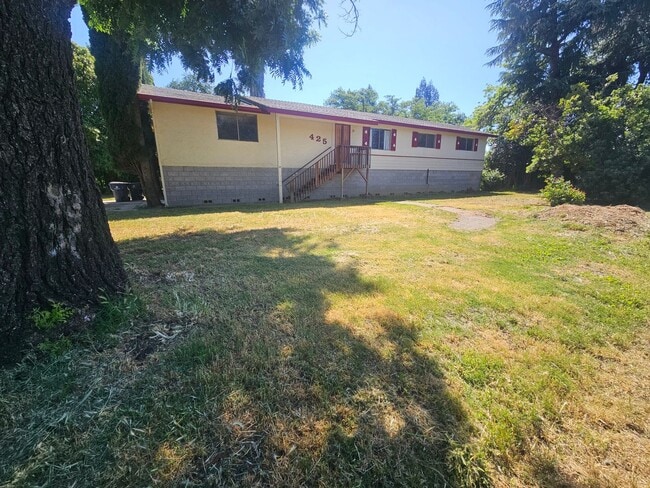 Primary Photo - 3 Bedroom 1 Bathroom Home For Rent in Tehama!