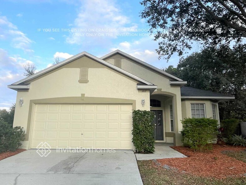 Primary Photo - 1612 Wakefield Dr