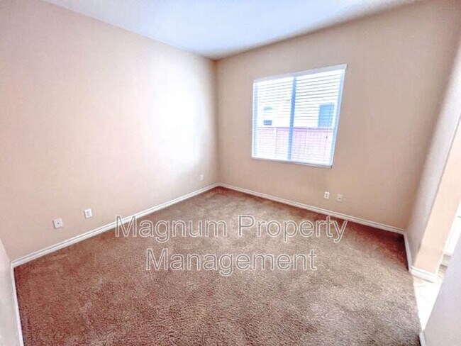 Building Photo - 31651 McCartney Dr