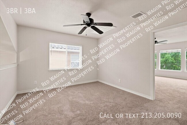 Building Photo - 4110 Woodbridge Way