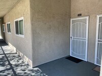 Building Photo - Beautiful Condo on the Beach - Surfside II...