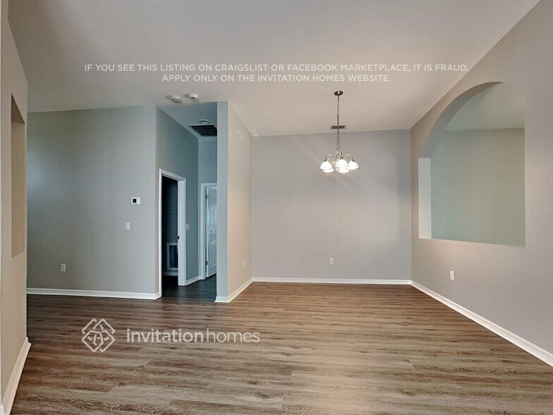 Building Photo - 1629 Maximilian Dr