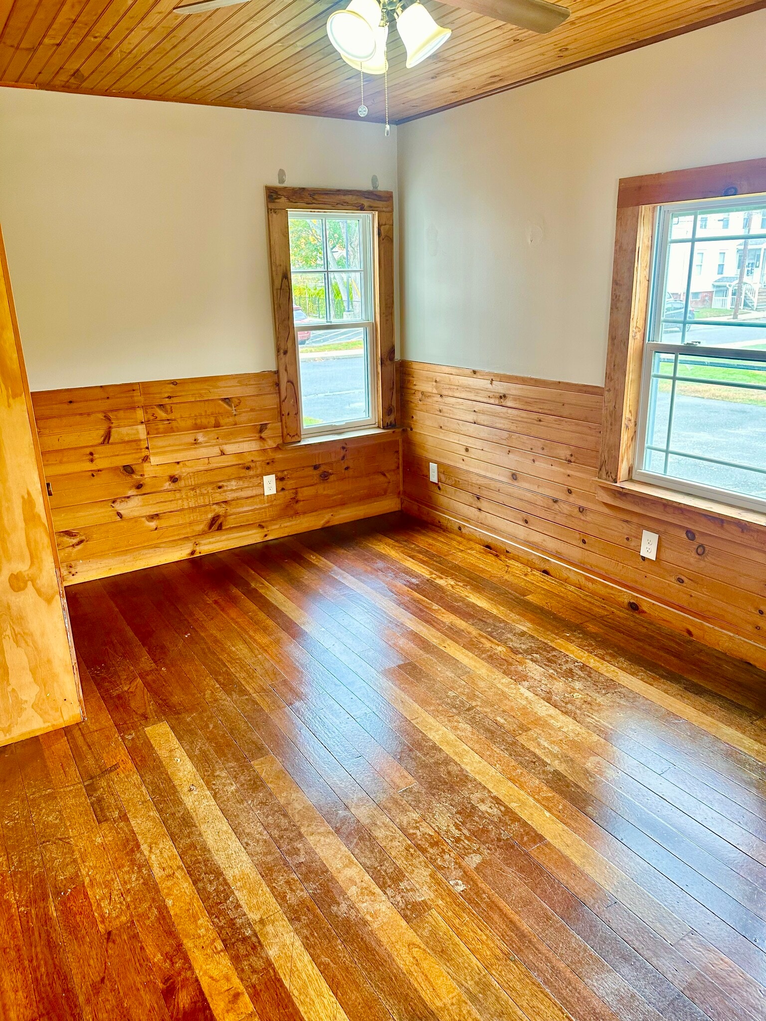 Building Photo - 15 Summer St