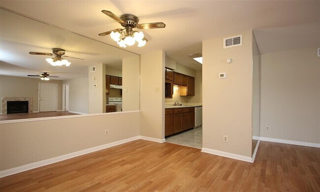 Building Photo - 8787 Brae Acres Rd