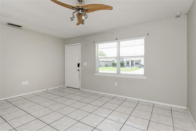 Building Photo - 259 Magellan Dr