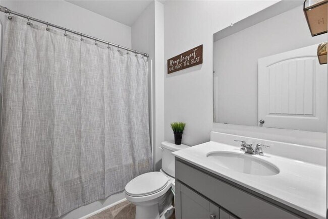 Building Photo - 7566 Jennadee Dr