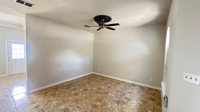 Building Photo - 1511 Texoma St