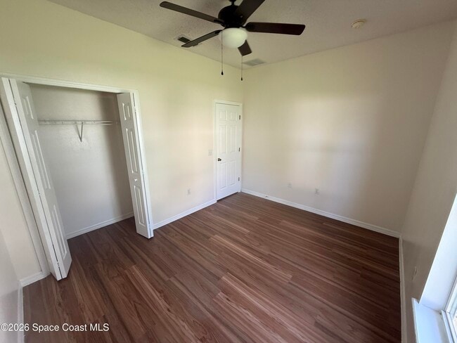 Building Photo - 2741 Woodstream Cir