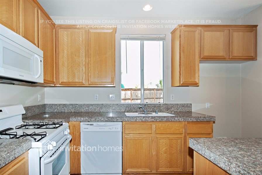 Building Photo - 26471 Granite Ridge Ln