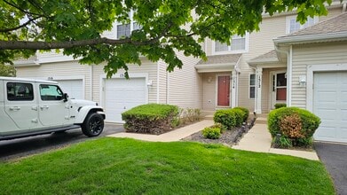 Building Photo - 1514 Meadowsedge Ln