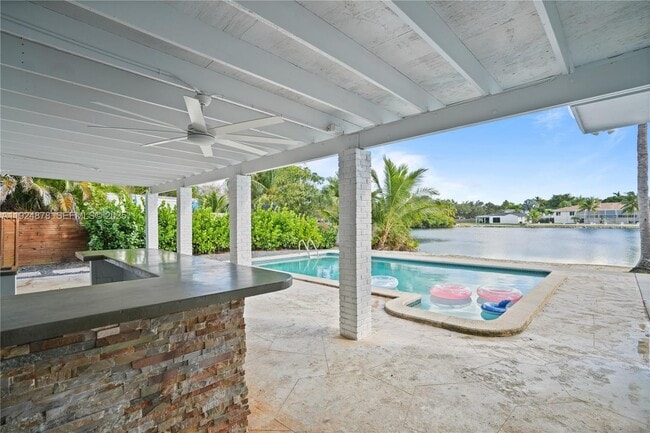 Building Photo - 19911 SW 82nd Pl