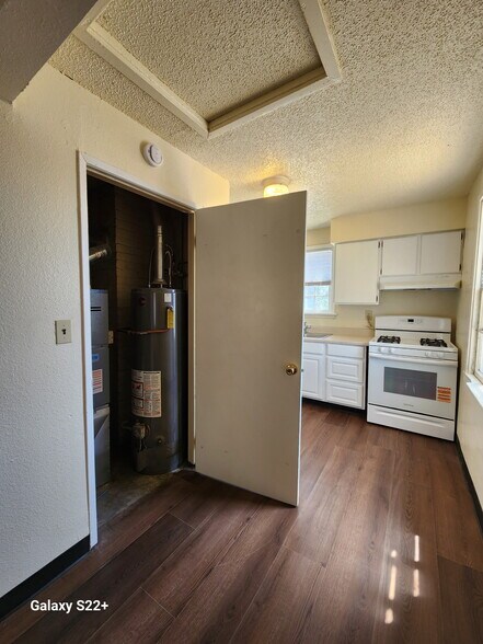 Building Photo - 311 NW 14th St