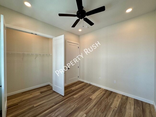 Building Photo - 1865 Zeta Way