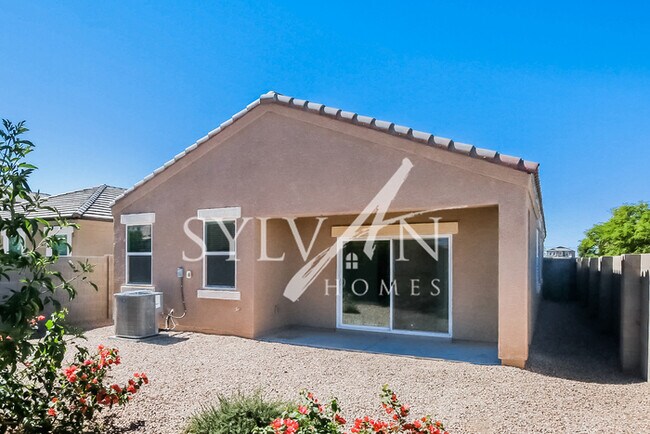 Building Photo - You will love this beautiful home