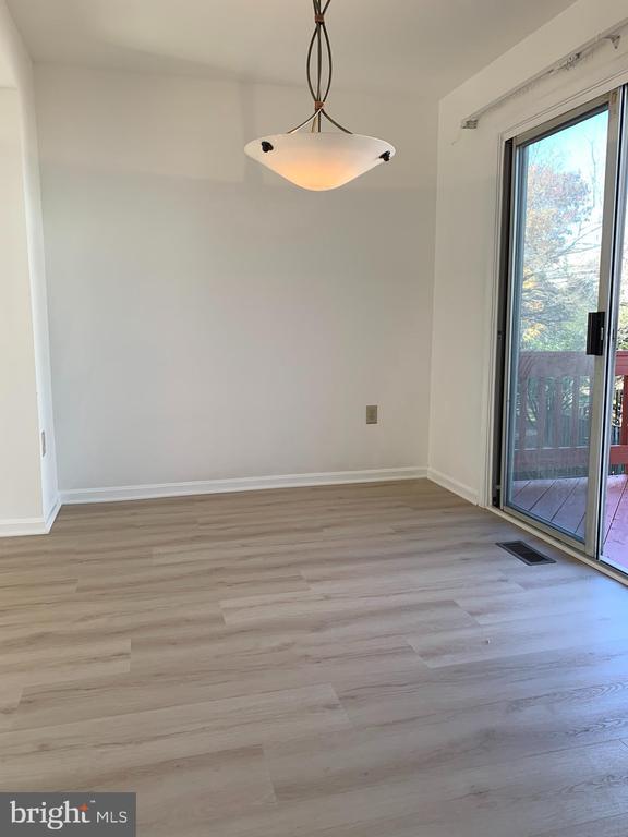Building Photo - 12019 Bronzegate Pl