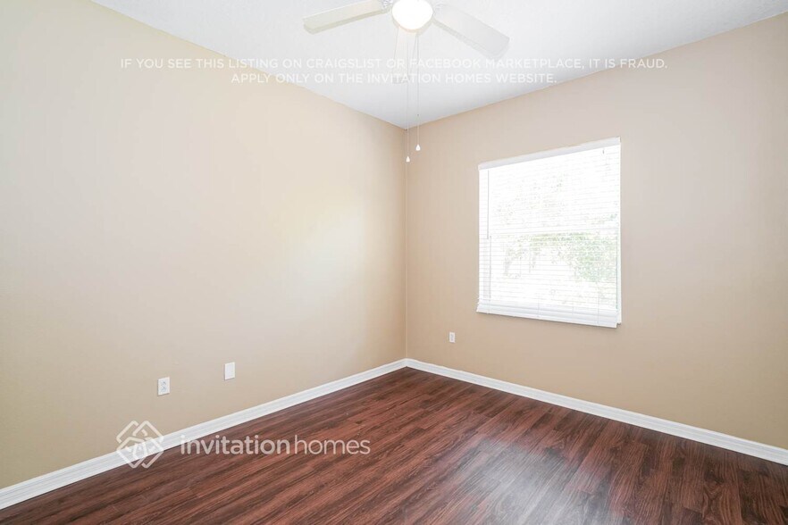 Building Photo - 1649 Oak Park Ct
