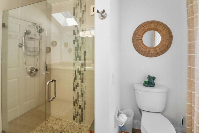 Building Photo - 14148 Paddock Dr