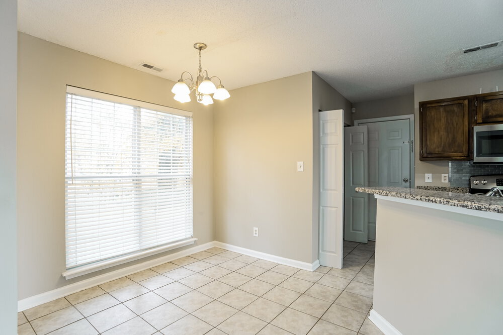 Building Photo - 14133 Southbridge Forest Dr
