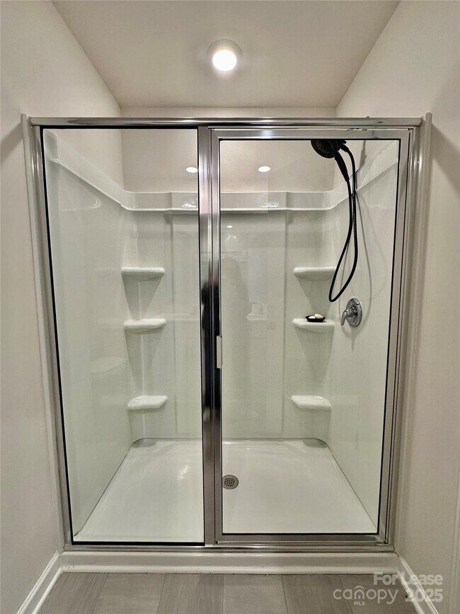 Building Photo - 1210 Leno Ln