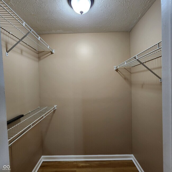 Building Photo - 232 Legends Creek Pl