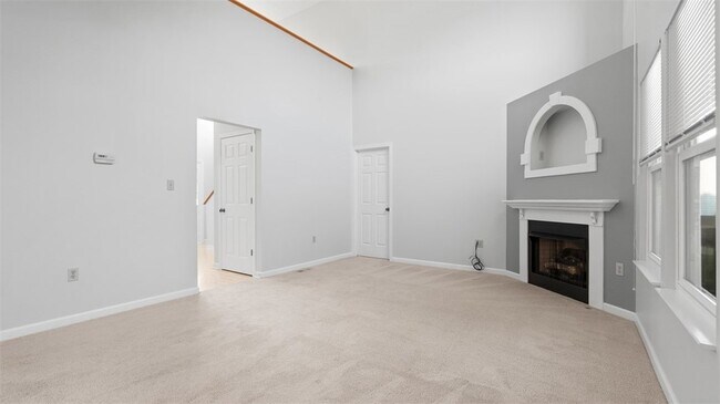 Building Photo - 602 Cassandra Dr