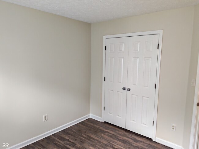Building Photo - 6035 Hayford Ct