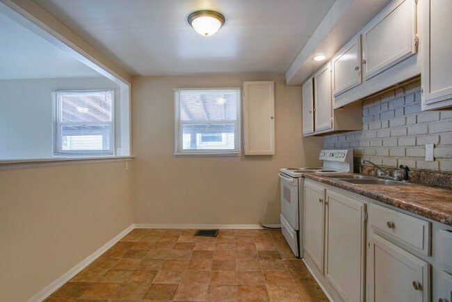 Building Photo - Coming Soon 3 Bedroom Ranch