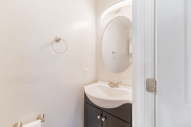 Building Photo - Fabulous Home for Rent in Gravel Hill!